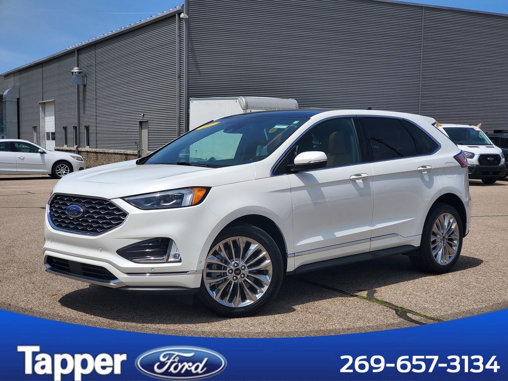 2023 Ford Edge Titanium AWD's photo