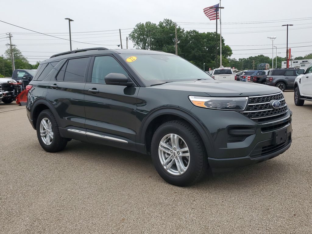 Used 2022 Ford Explorer XLT with VIN 1FMSK8DH0NGC10884 for sale in Paw, MI