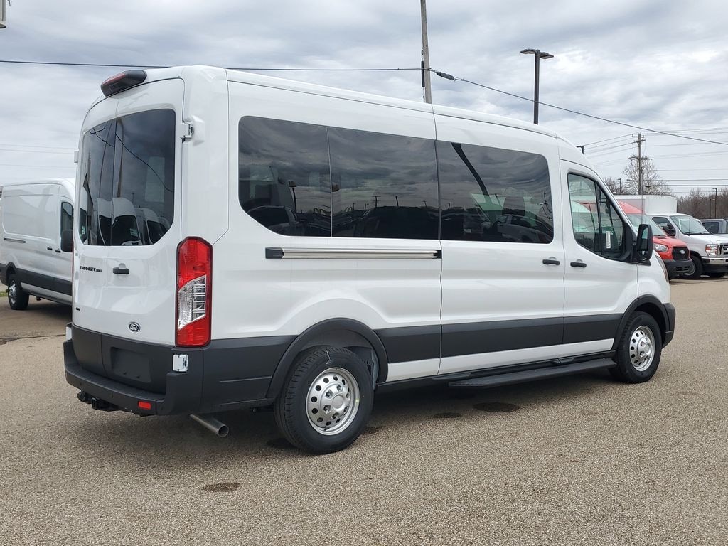 New 2026 Ford Transit Wagon XL Wagon
