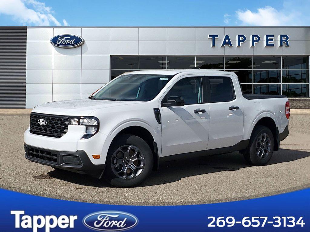 2025 Ford Maverick XLT's photo