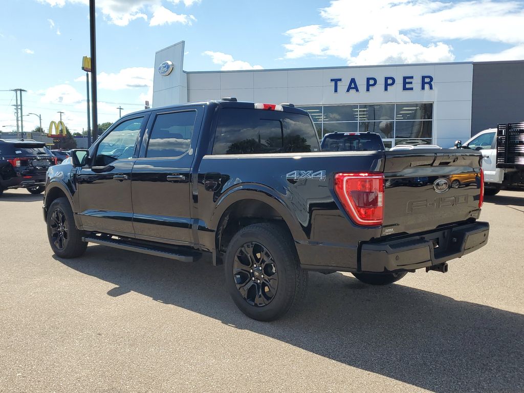 2022 Ford F-150 XLT photo 4