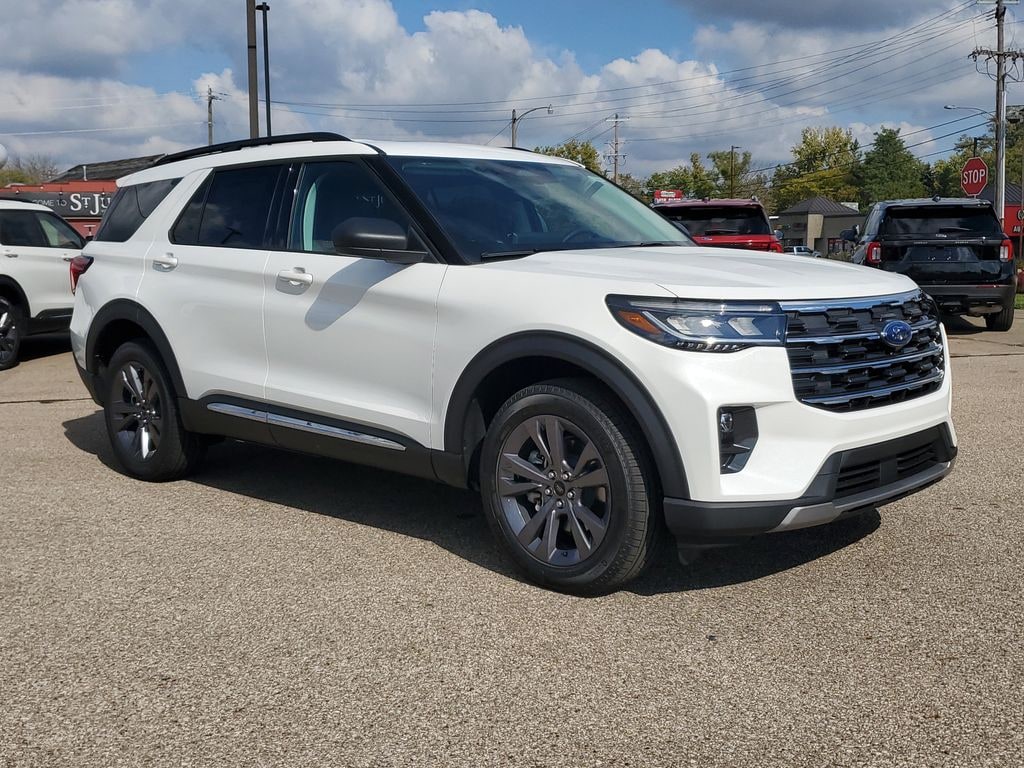 New 2025 Ford Explorer Active SUV