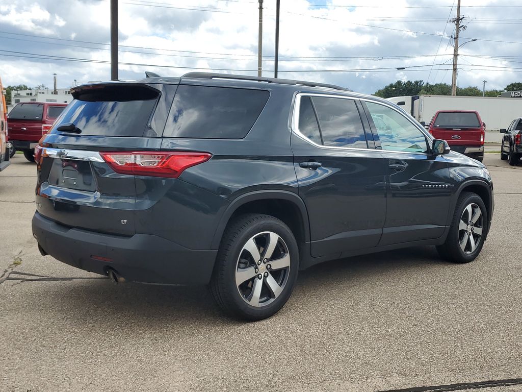 2019 Chevrolet Traverse Leather photo 2