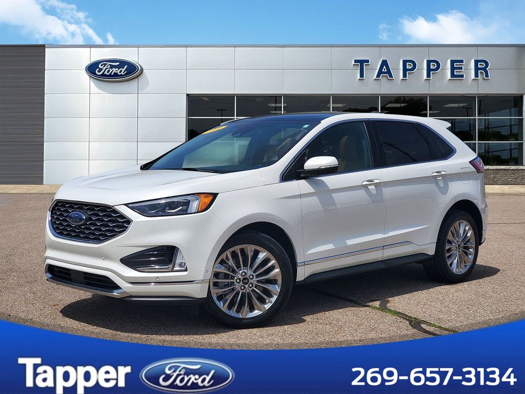 2023 Ford Edge Titanium AWD's photo