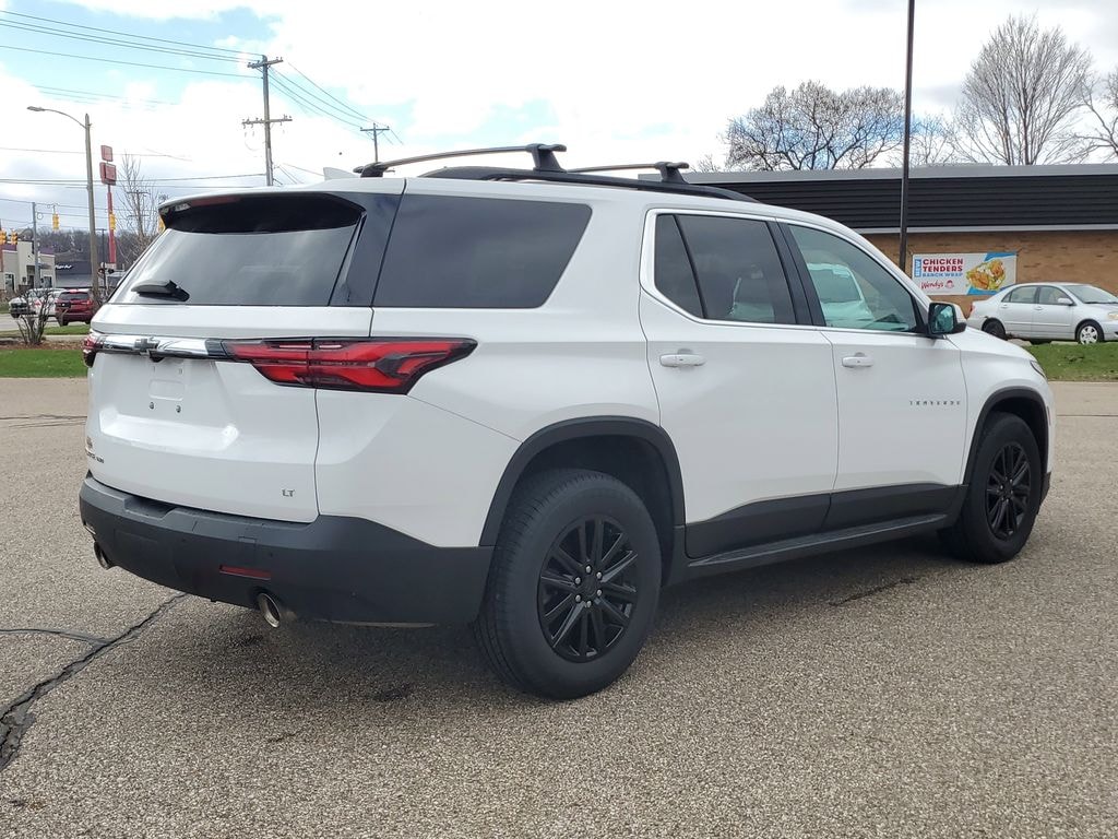 Used 2022 Chevrolet Traverse LT Cloth SUV