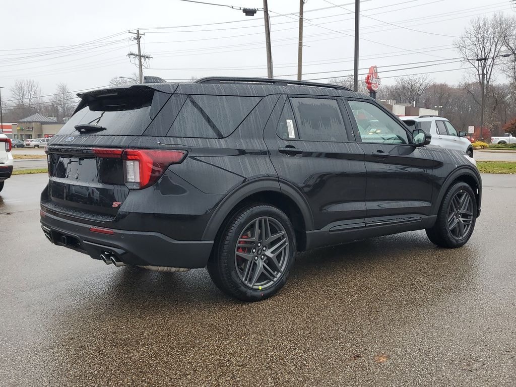 New 2026 Ford Explorer ST Sport Utility