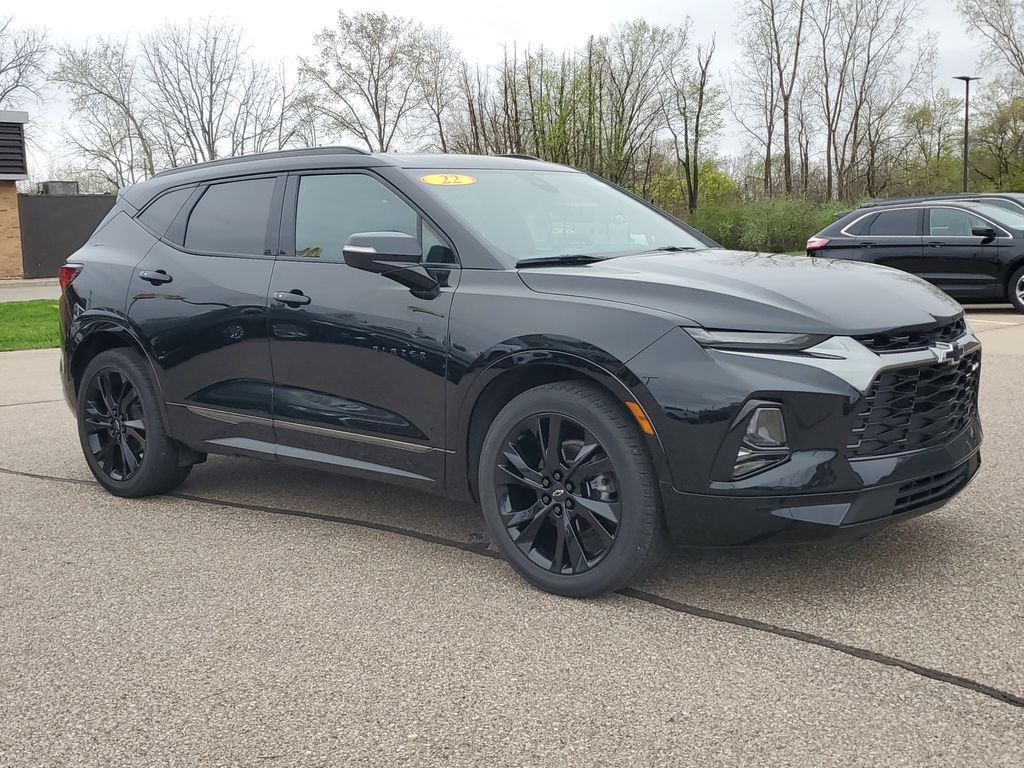 Used 2022 Chevrolet Blazer RS with VIN 3GNKBKRS4NS159677 for sale in Paw, MI