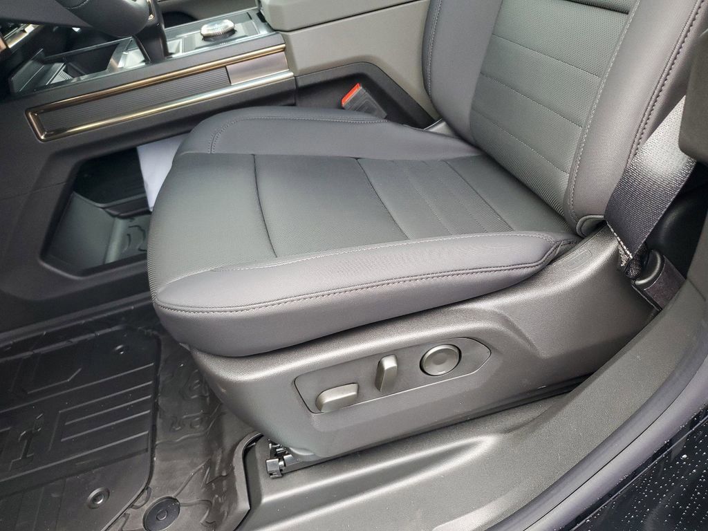 2025 GMC HUMMER EV 2X - Photo 18