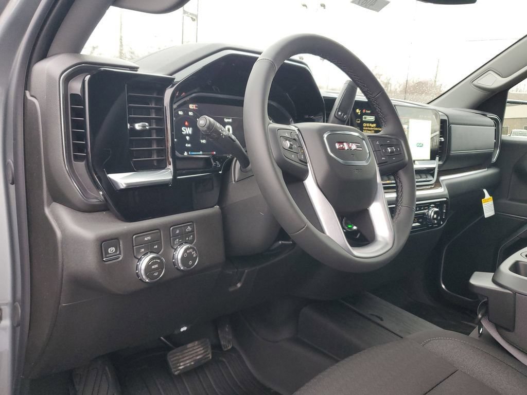 2026 GMC Sierra 1500 SLE - Photo 16