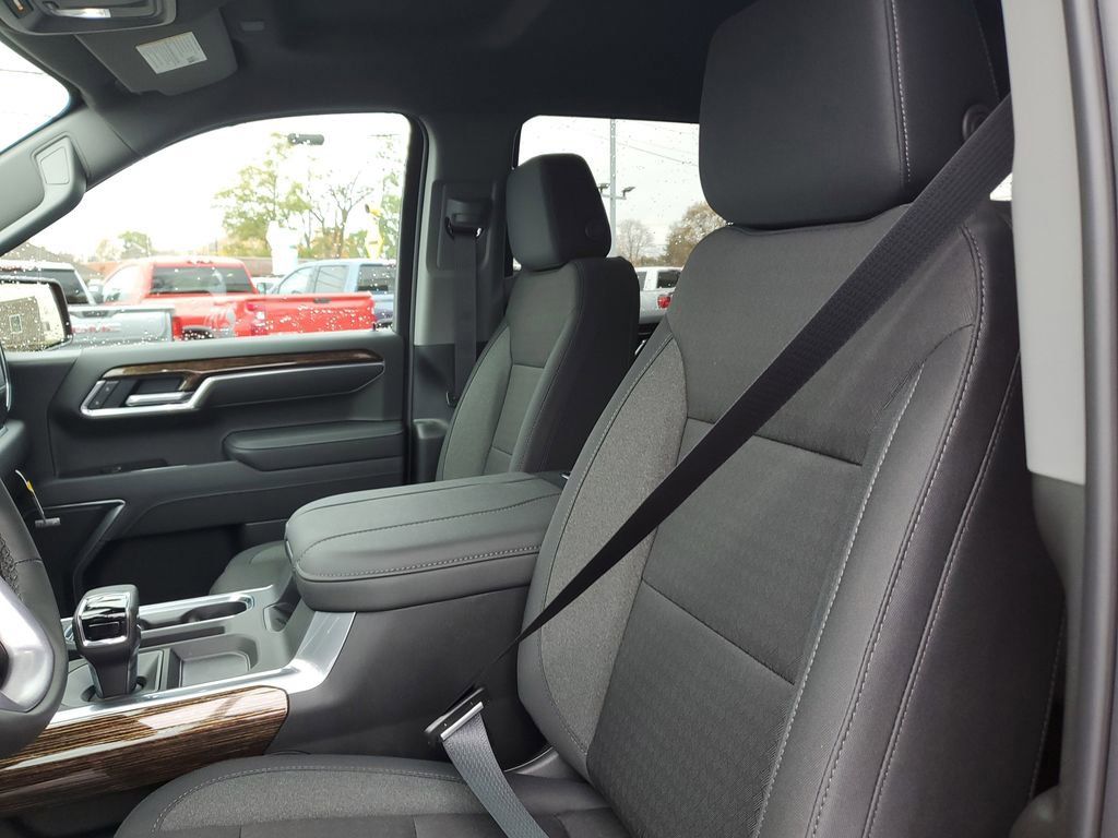 2026 GMC Sierra 1500 Elevation - Photo 16