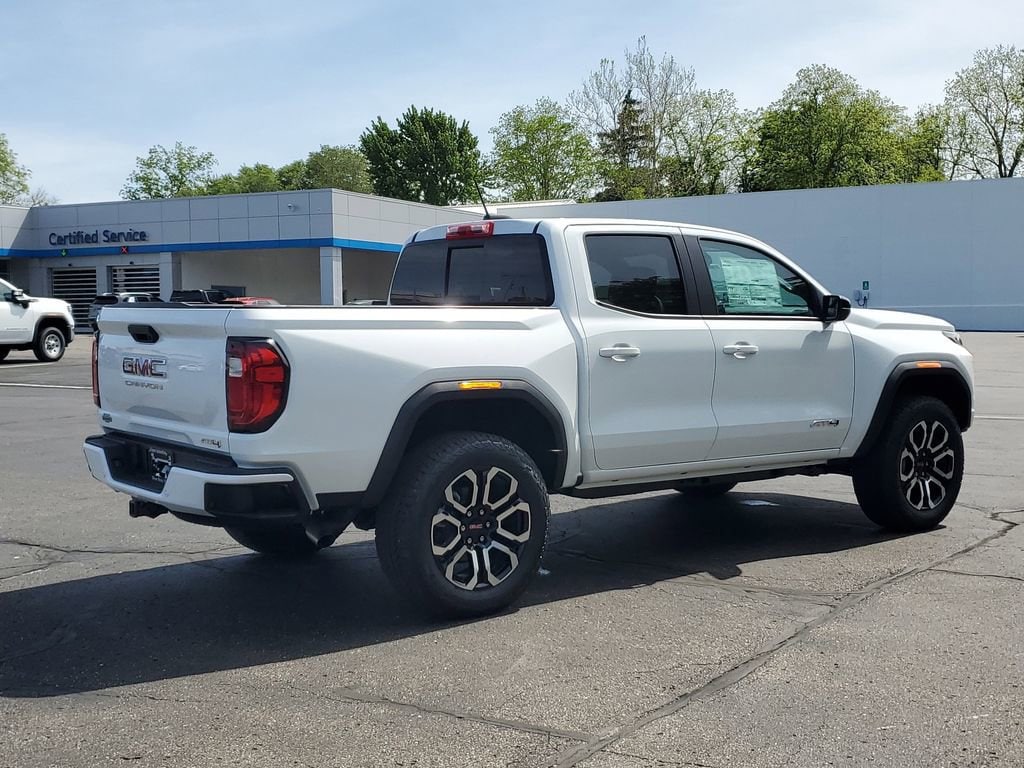 New 2026 GMC Canyon AT4 Truck