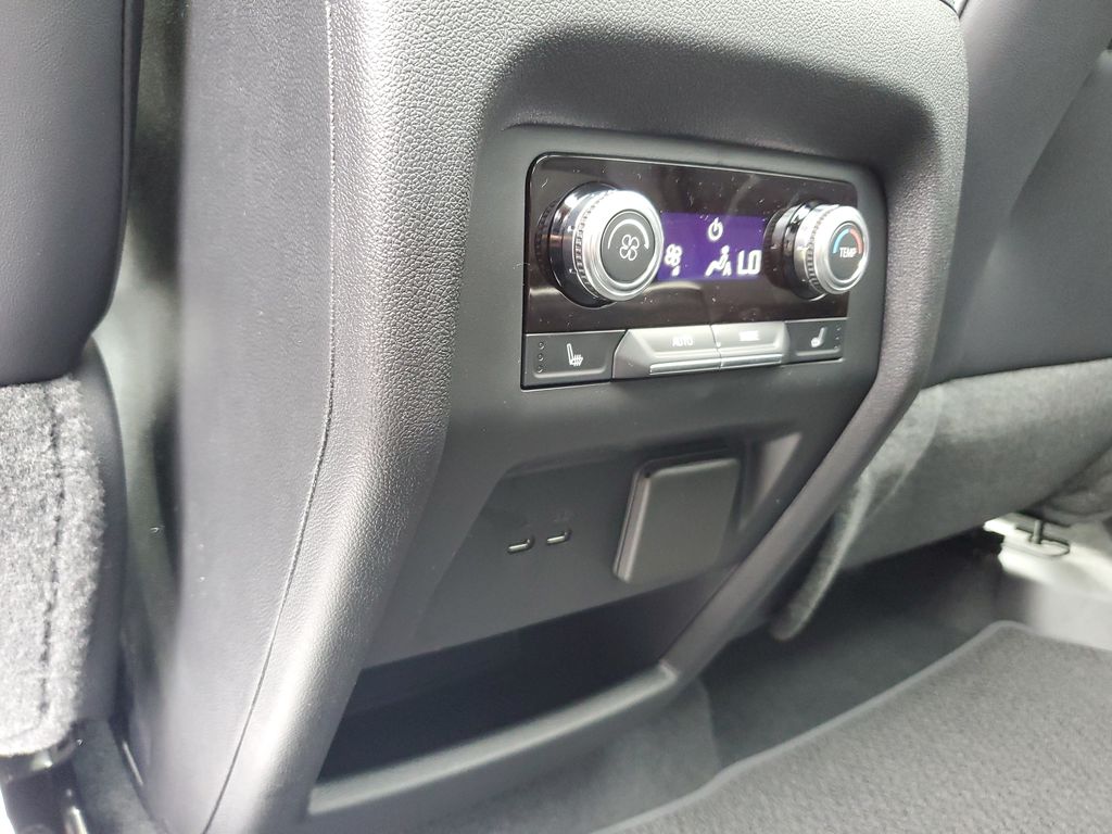 2027 GMC Acadia Denali - Photo 14