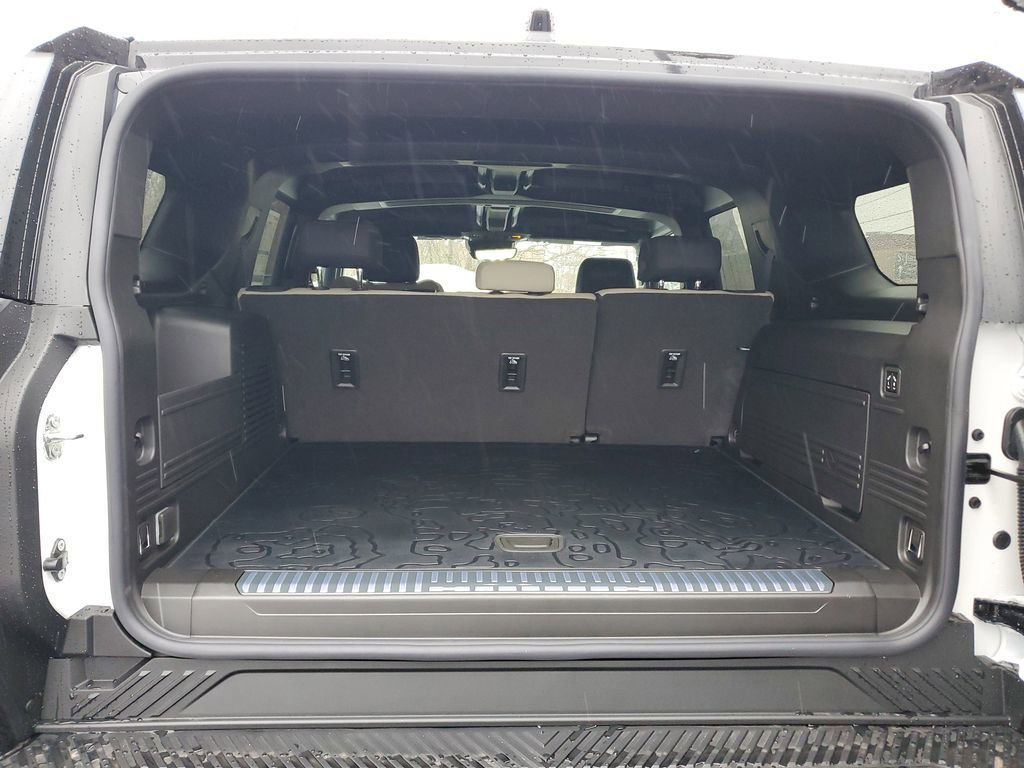 2026 GMC HUMMER EV 2X - Photo 8