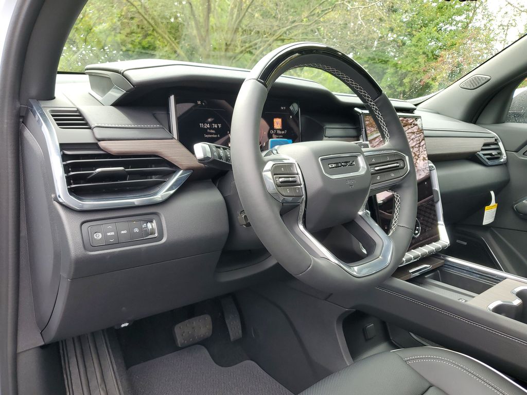 2027 GMC Acadia Denali - Photo 21