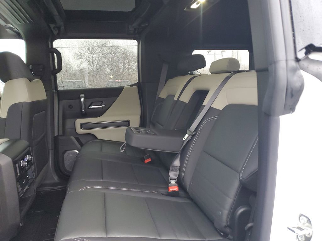 2026 GMC HUMMER EV 2X - Photo 9