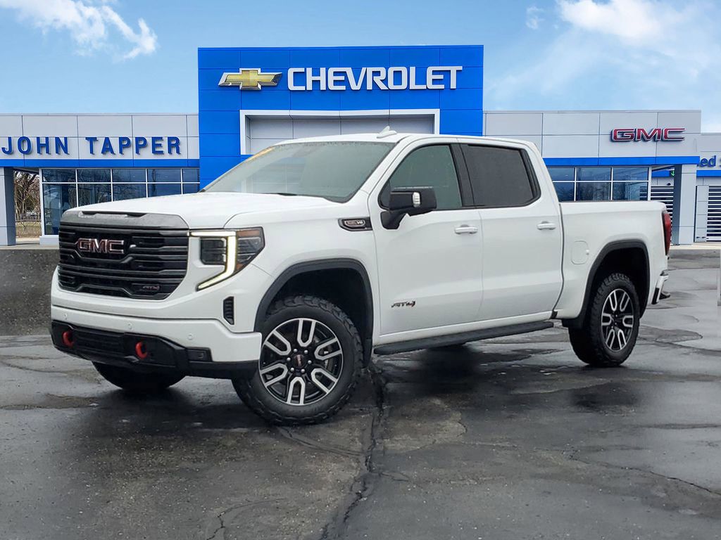 2022 GMC Sierra 4WD Crew Cab Short Box AT4's photo