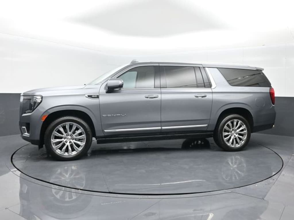 Used 2022 GMC Yukon XL Denali SUV