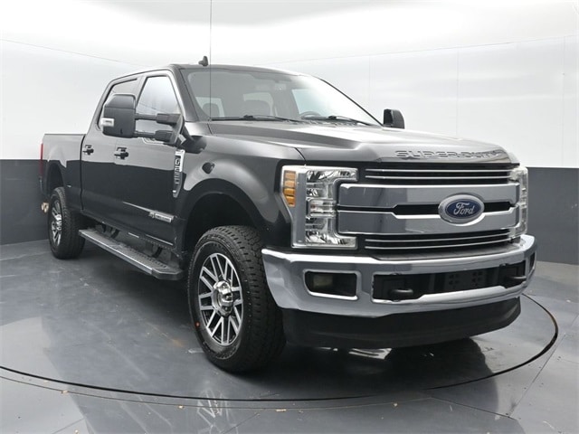 2019 Ford F-250 Super Duty Lariat's photo