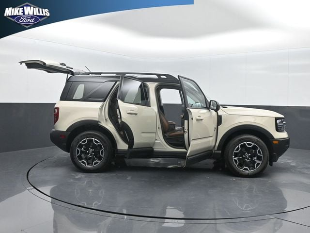 new 2025 Ford Bronco Sport car, priced at $35,480