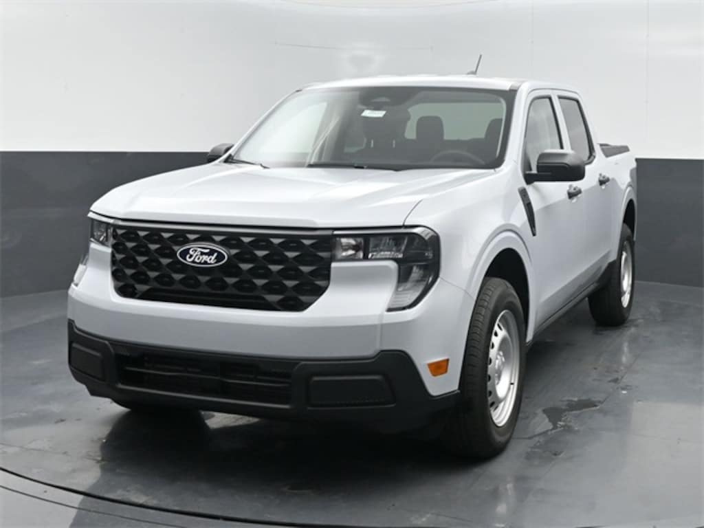 New 2025 Ford Maverick XL TRUCK