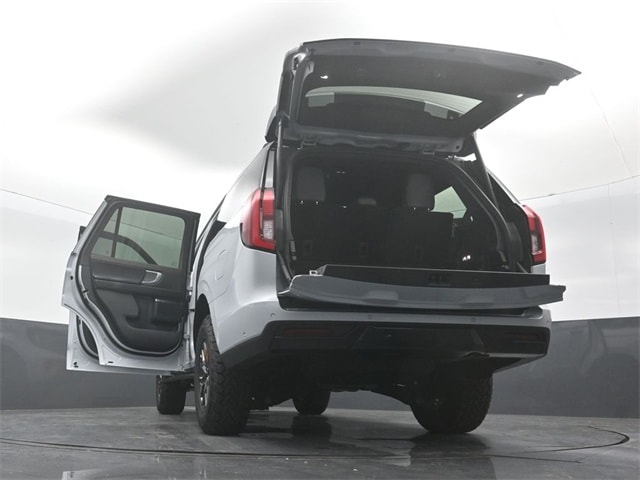 new 2025 Ford Expedition car, priced at $79,545