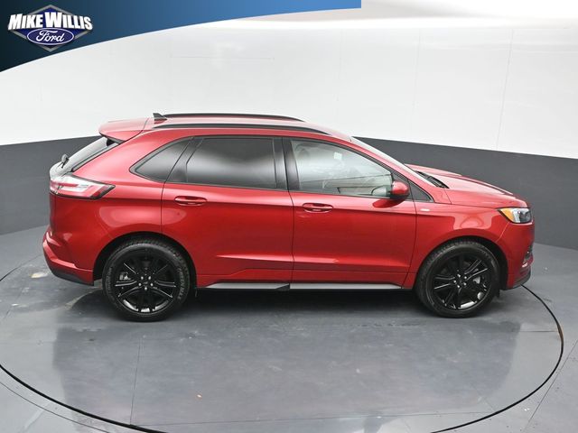 used 2022 Ford Edge car, priced at $24,892