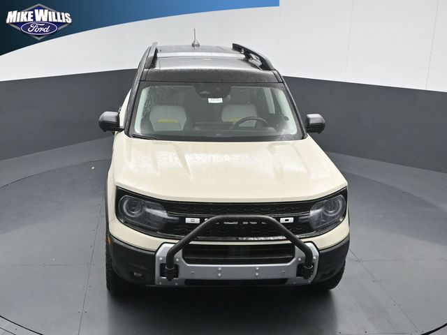 new 2025 Ford Bronco Sport car, priced at $42,680