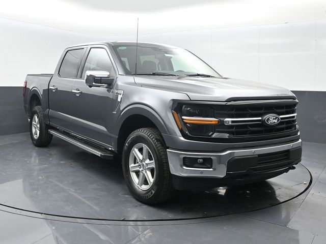 2025 Ford F-150 XLT's photo