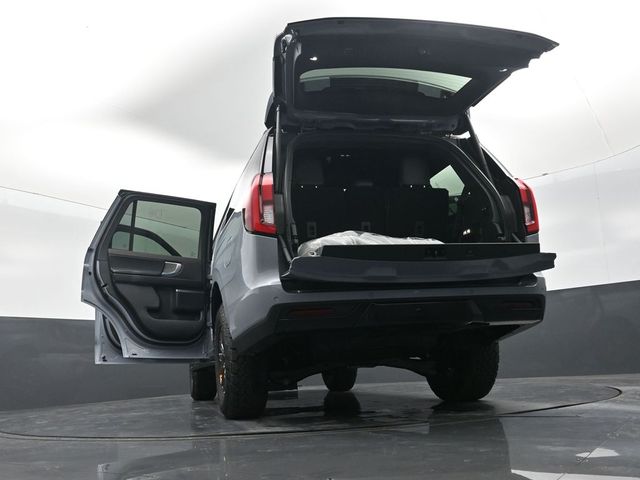 new 2025 Ford Expedition car, priced at $85,180