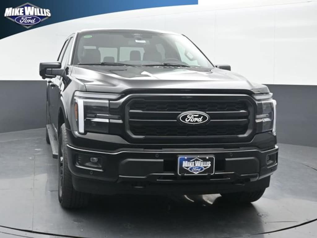 New 2025 Ford F-150 Lariat TRUCK