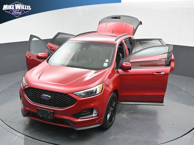 used 2022 Ford Edge car, priced at $24,892