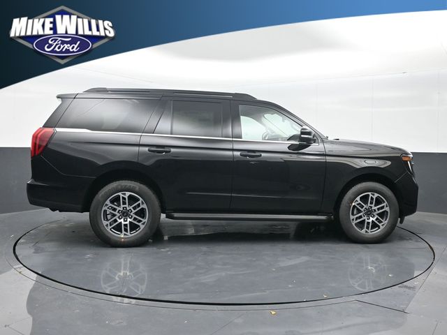 new 2026 Ford Expedition car, priced at $64,275
