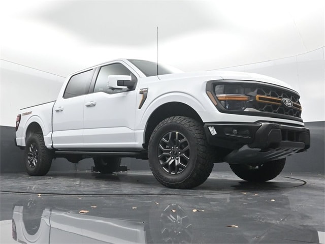 new 2025 Ford F-150 car, priced at $77,610