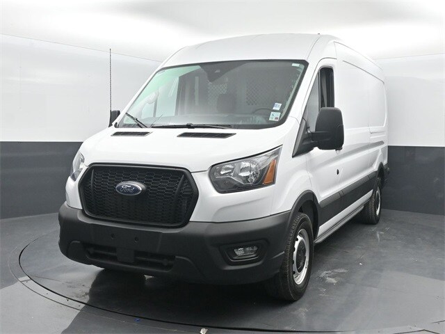 2023 Ford Transit photo 3