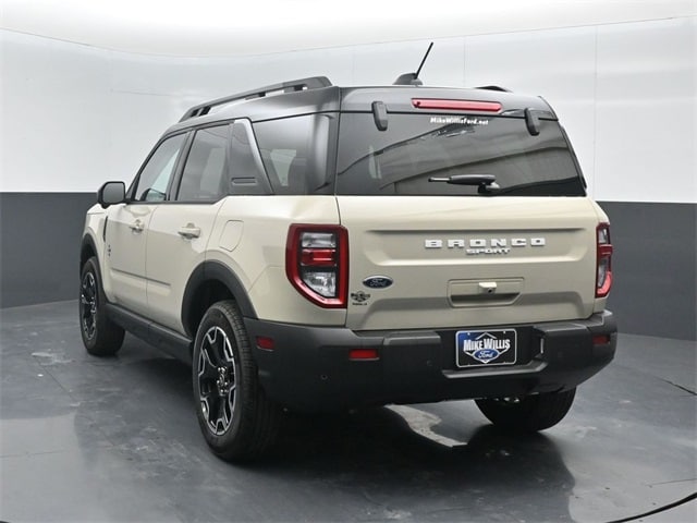 new 2025 Ford Bronco Sport car, priced at $36,980