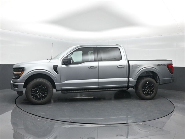 2025 Ford F-150 XLT photo 4