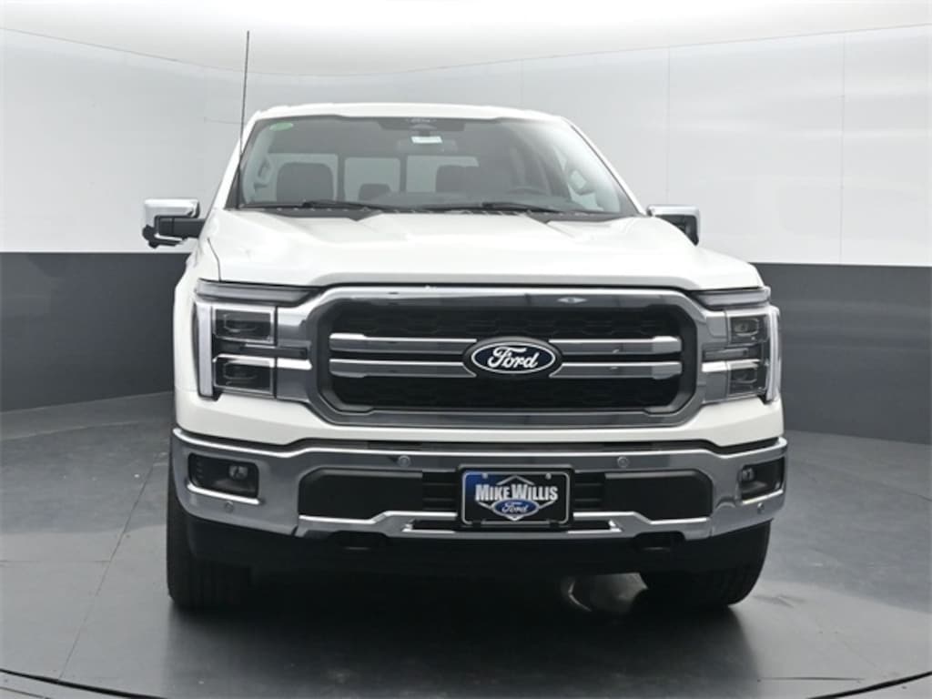 New 2025 Ford F-150 Lariat TRUCK