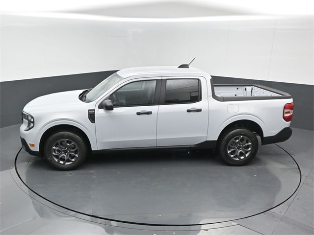 new 2025 Ford Maverick car, priced at $32,135