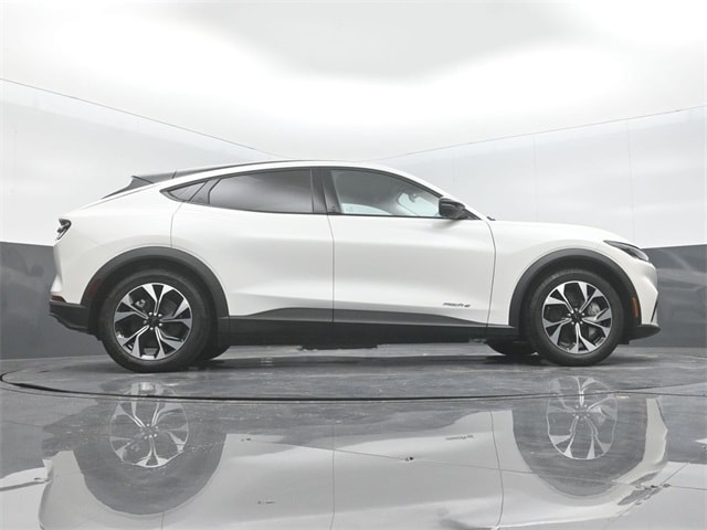 2025 Ford Mustang Mach-E Select - Photo 24