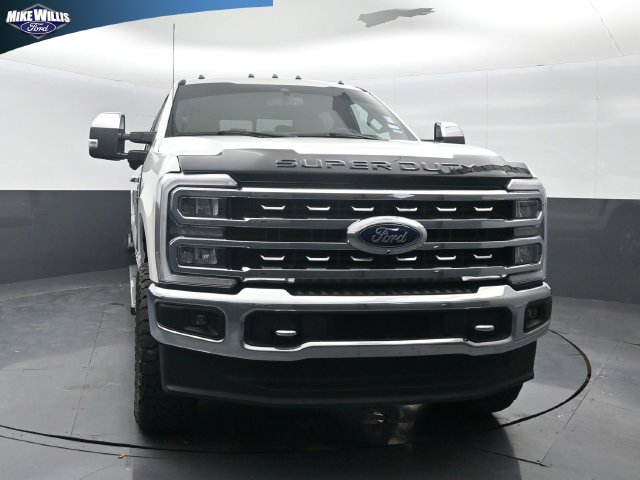 Used 2024 Ford F-250SD Lariat Truck