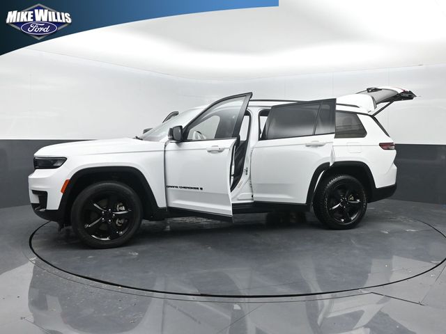 used 2023 Jeep Grand Cherokee L car, priced at $25,906