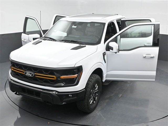 new 2025 Ford F-150 car, priced at $77,610