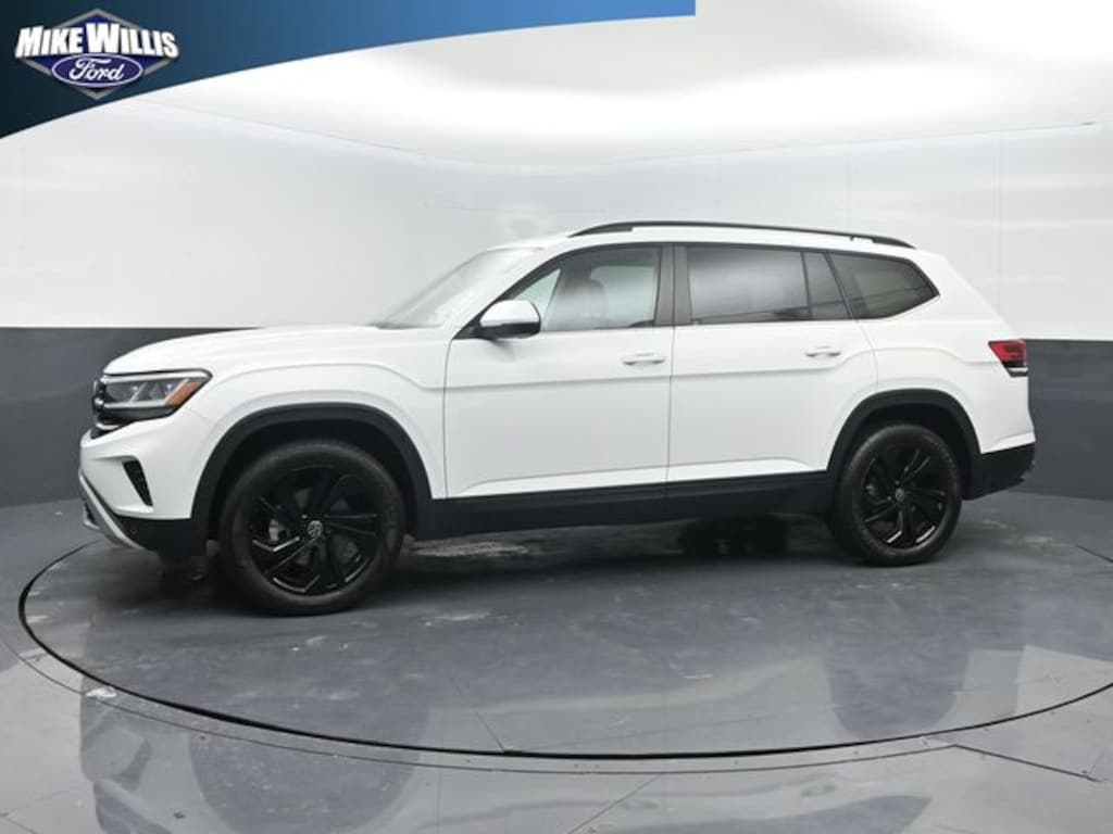 Certified 2022 Volkswagen Atlas 3.6L V6 SE w/Technology SUV