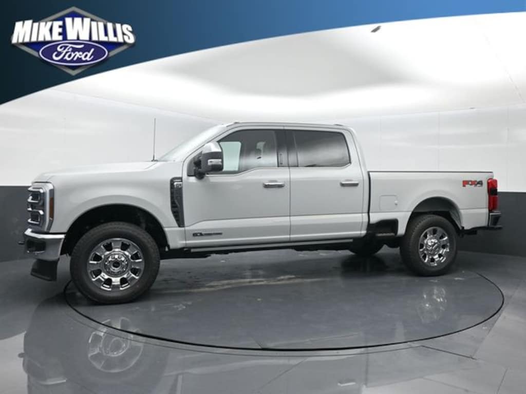 New 2026 Ford Super Duty F-250® Lariat® TRUCK