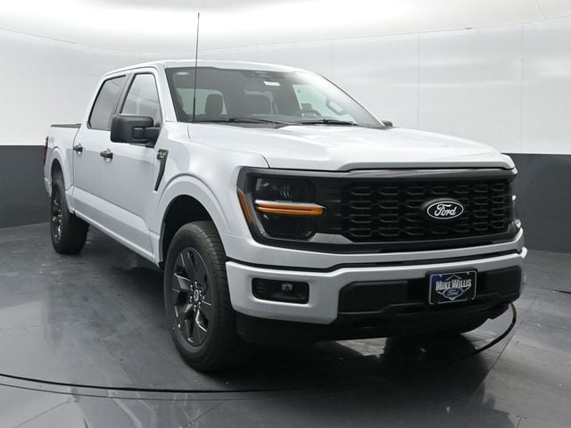 2025 Ford F-150 STX's photo