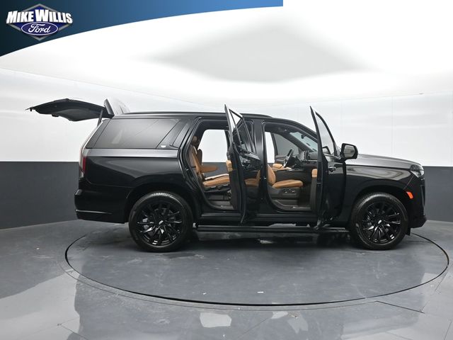 used 2024 Cadillac Escalade car, priced at $82,895