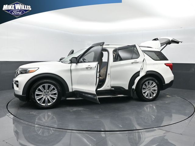 used 2021 Ford Explorer car, priced at $25,233