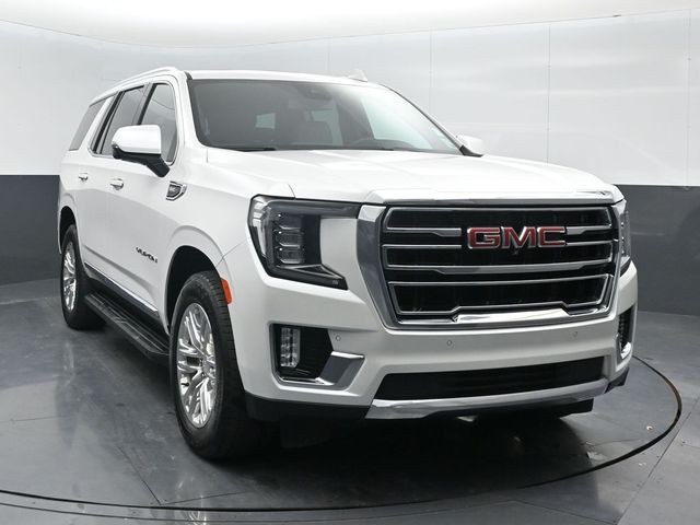 2023 GMC Yukon SLT's photo