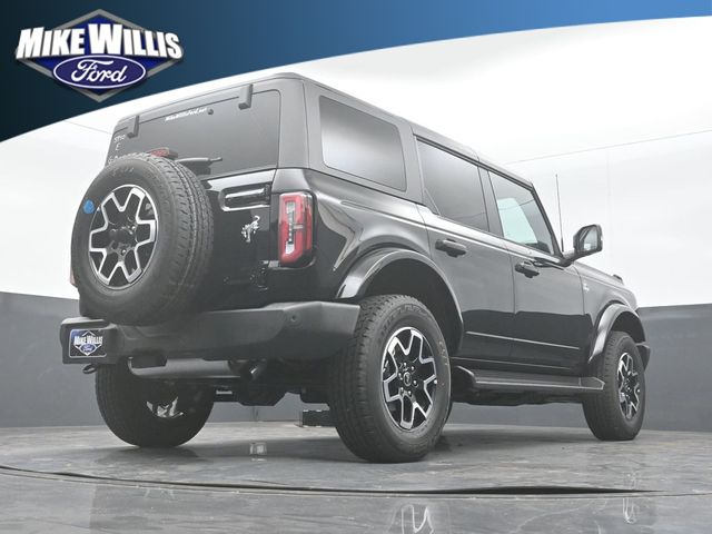 new 2025 Ford Bronco car, priced at $49,195