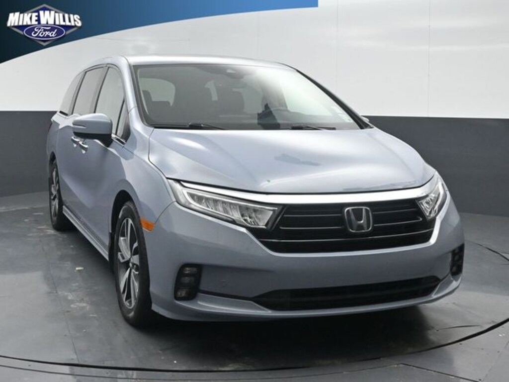 Certified 2023 Honda Odyssey Touring Minivan/Van